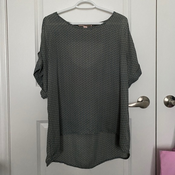 Sage Green Patterned Chiffon Blouse - Picture 3 of 12